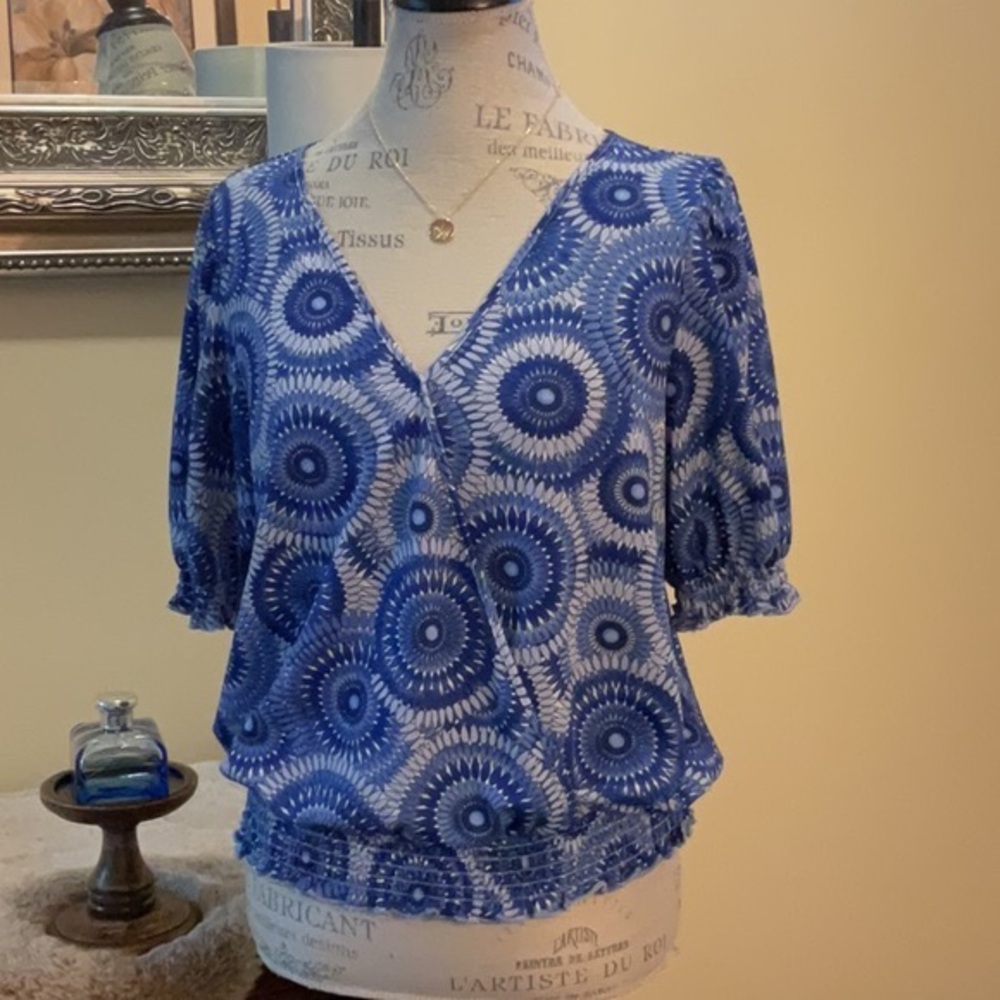 Women’s Faux Crossover Top with Smocked Waistband